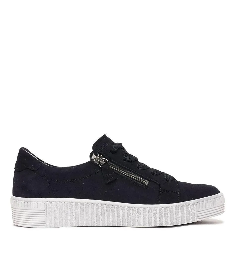 Amelia Atlantik Suede Sneakers