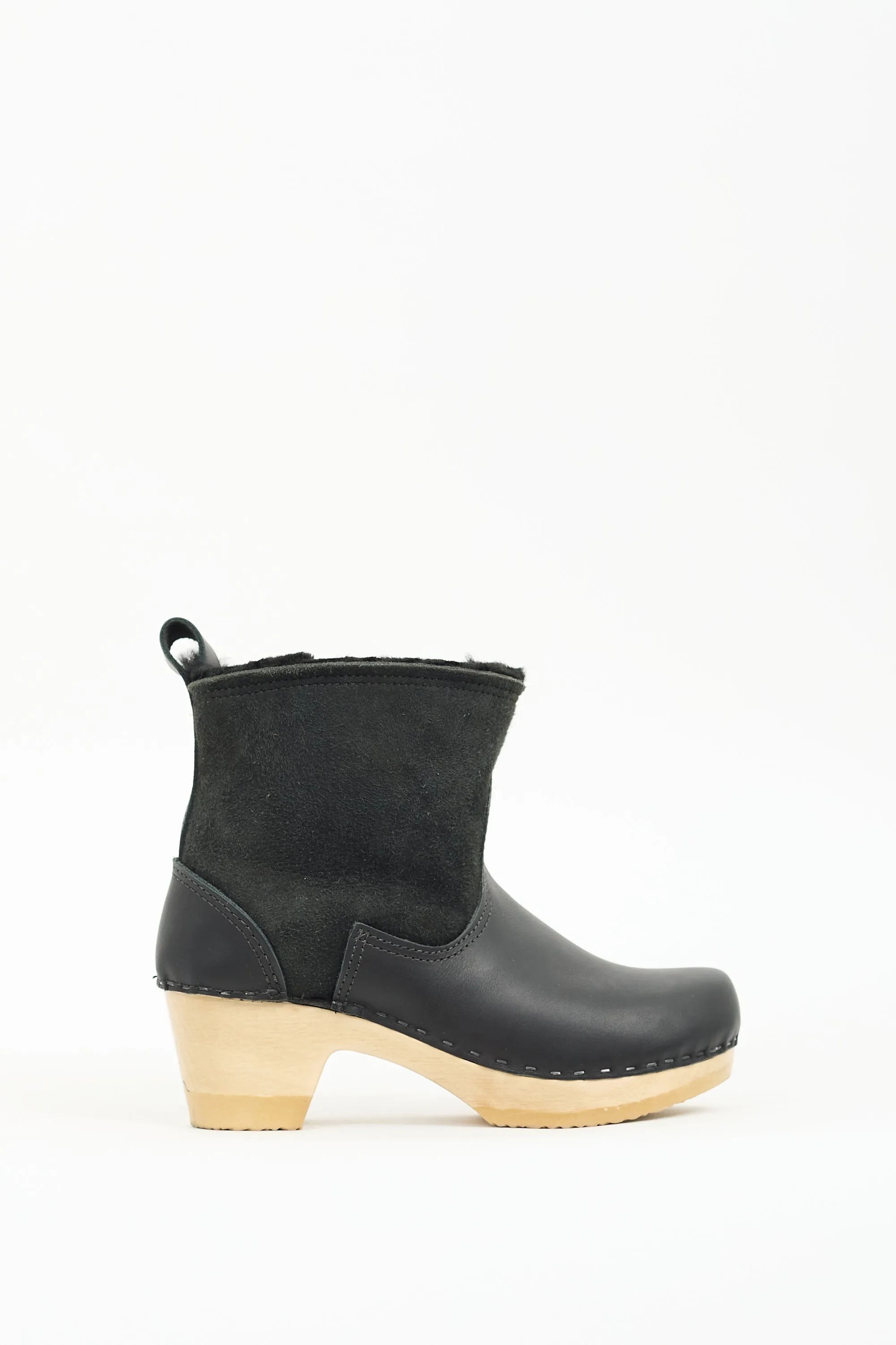 Black Leather Pull On Clog Boot