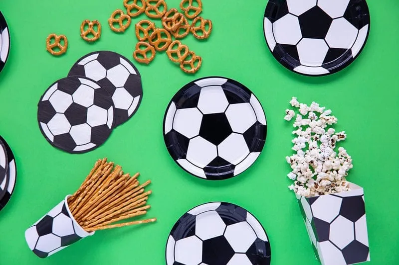Football Party Plates x 6