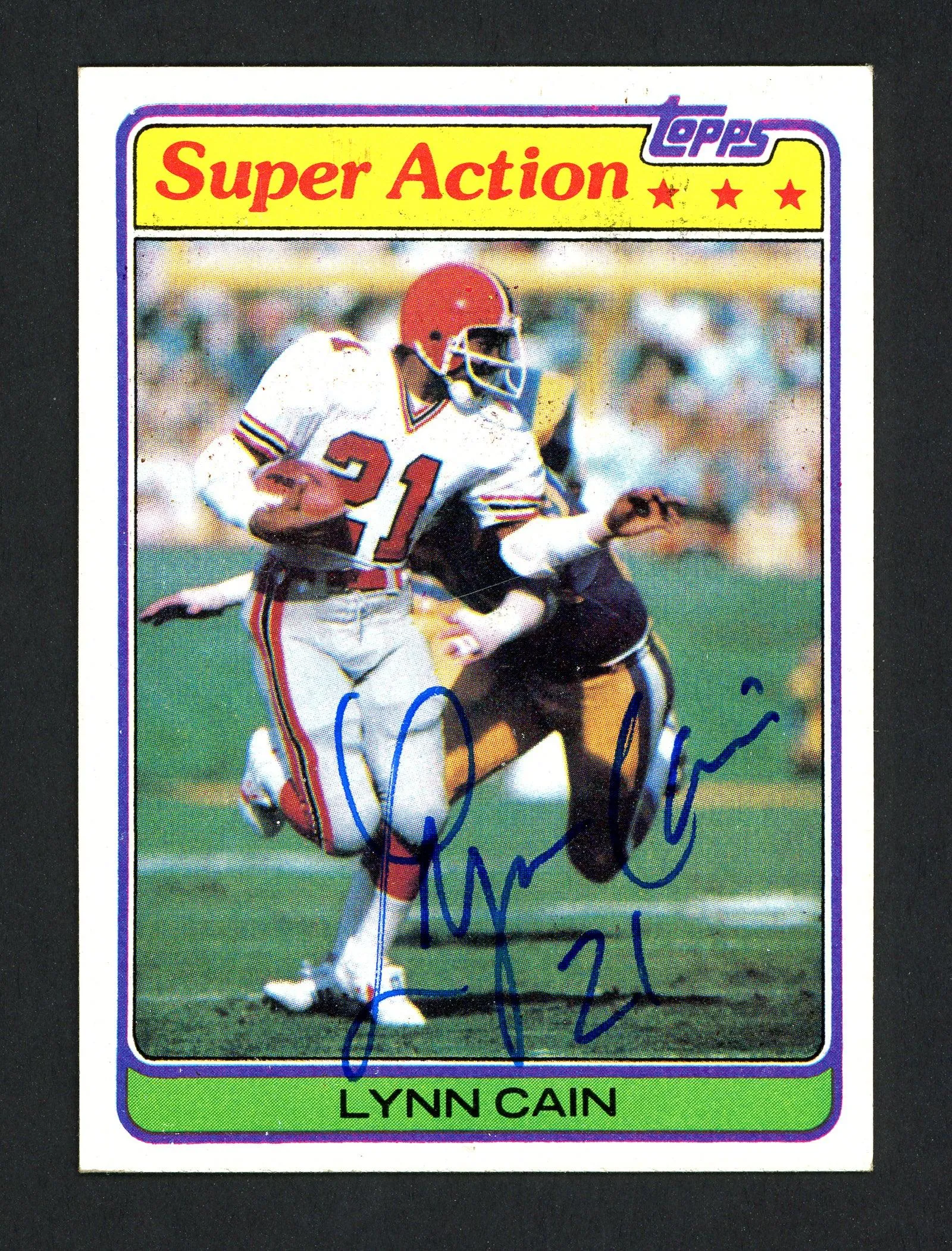 Lynn Cain Autographed 1981 Topps Card #73 Atlanta Falcons SKU #160227