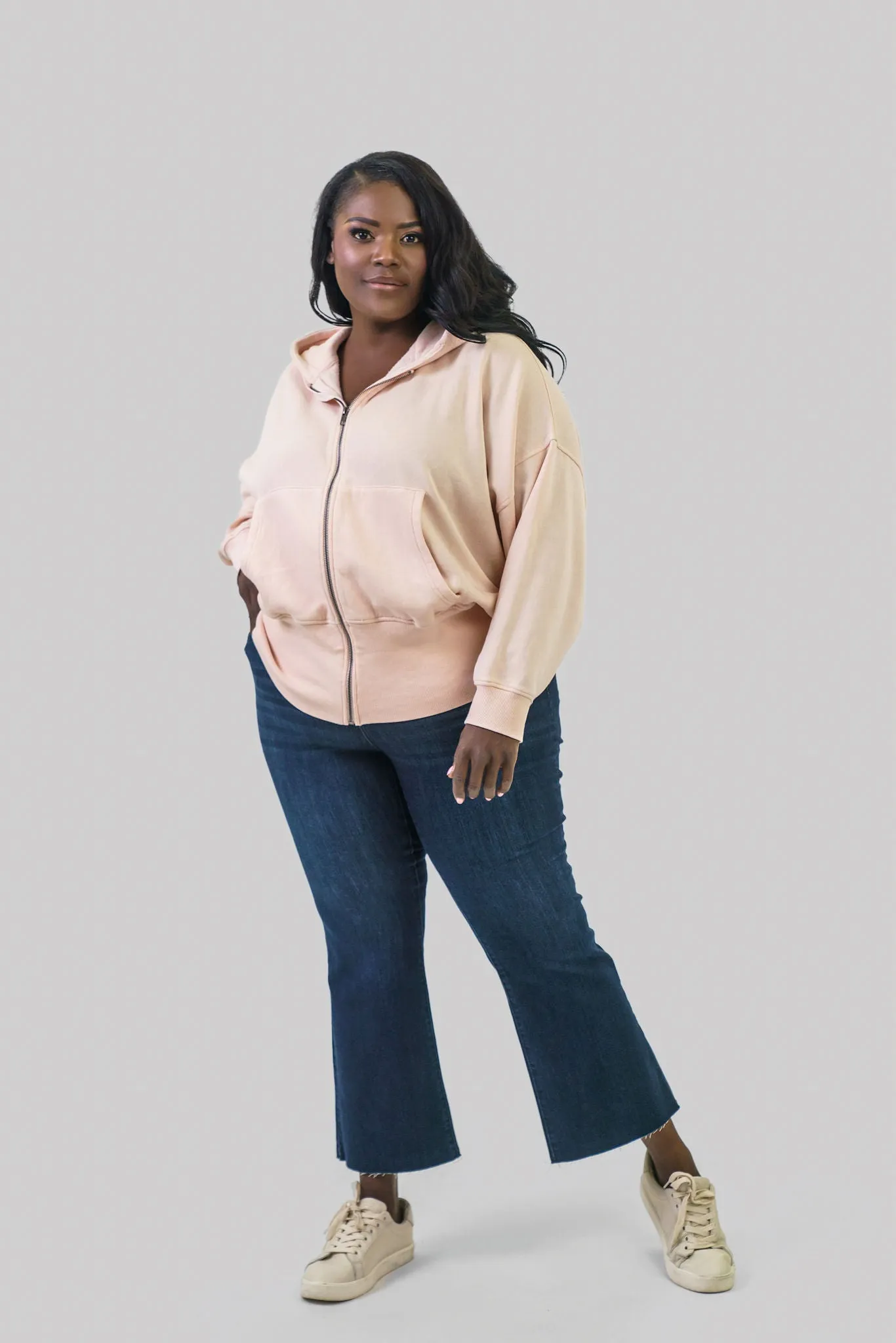 PEACH FLEECE HOODIE WITH TAPERED SLEEVES