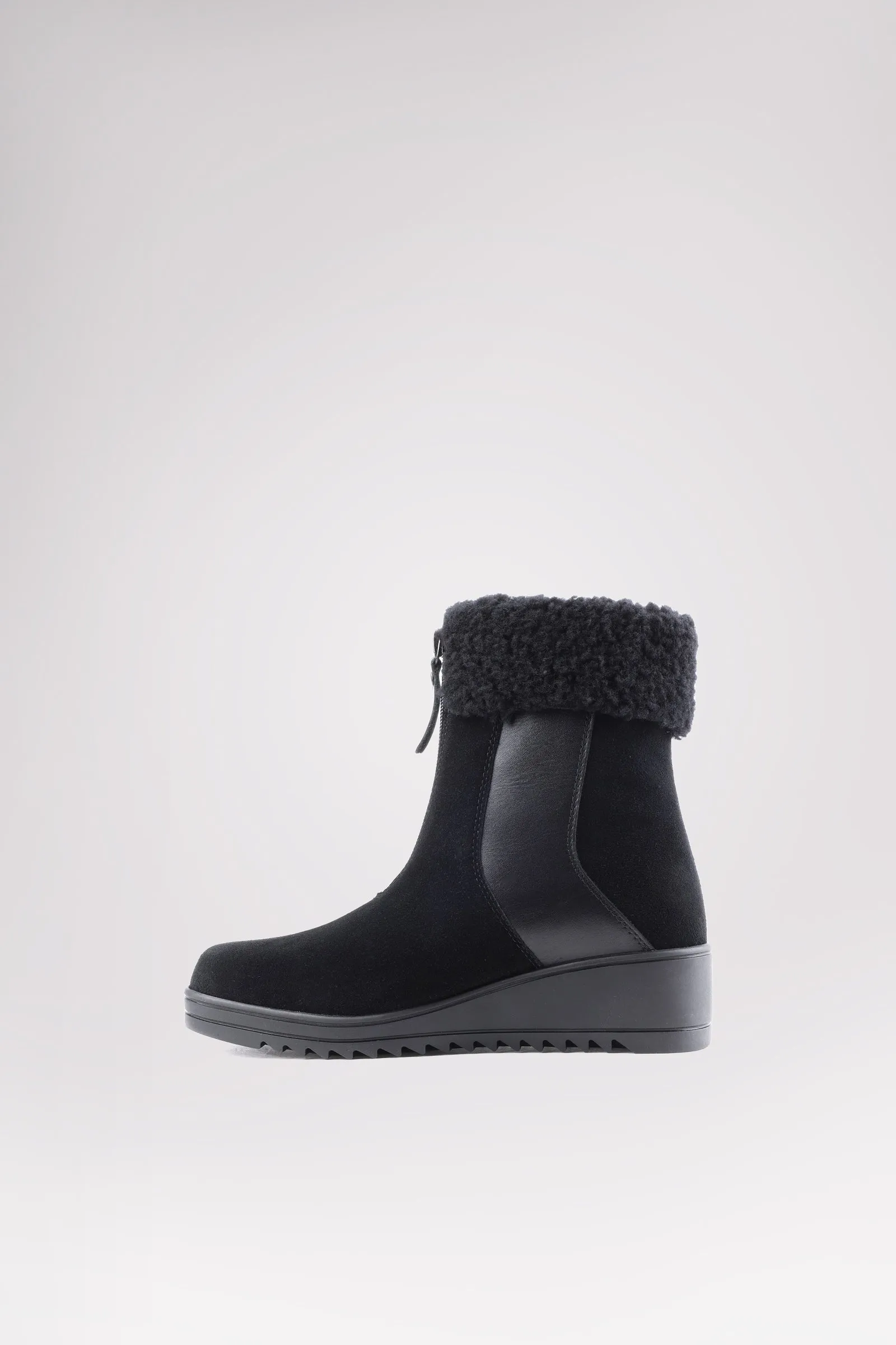Penelope Nubuck Women's Heritage Ankle Boot