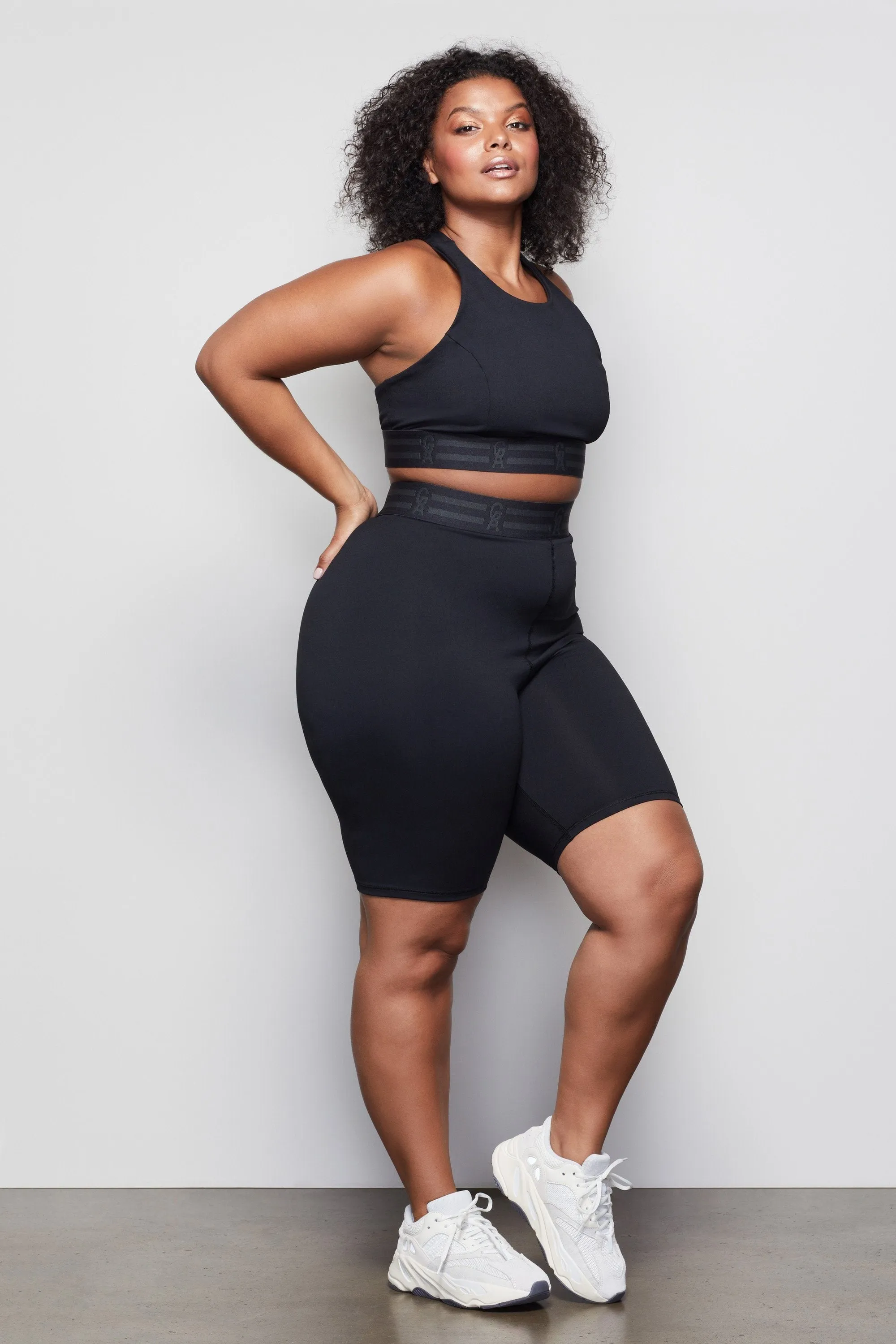 THE ICON BIKE SHORT | BLACK001