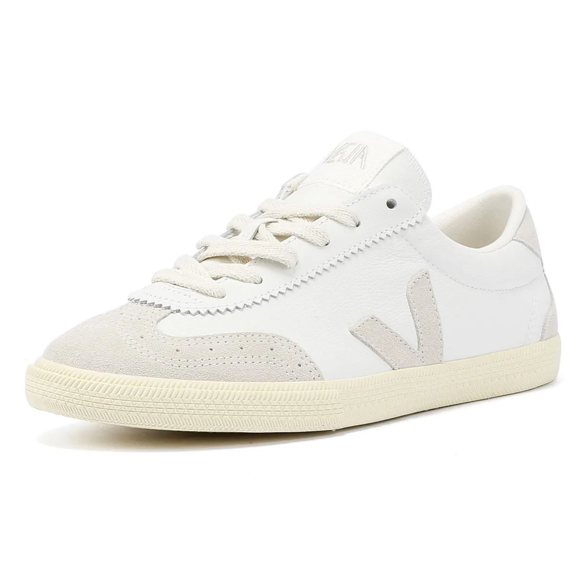 Veja Volley Leather Women's White / Natural Trainers