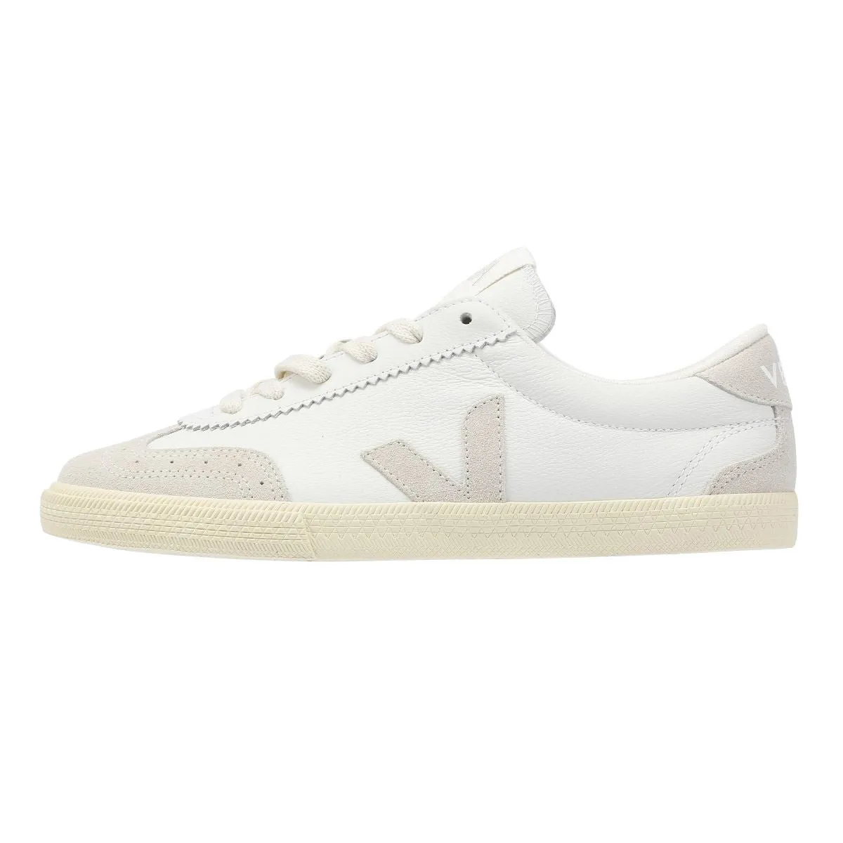Veja Volley Leather Women's White / Natural Trainers