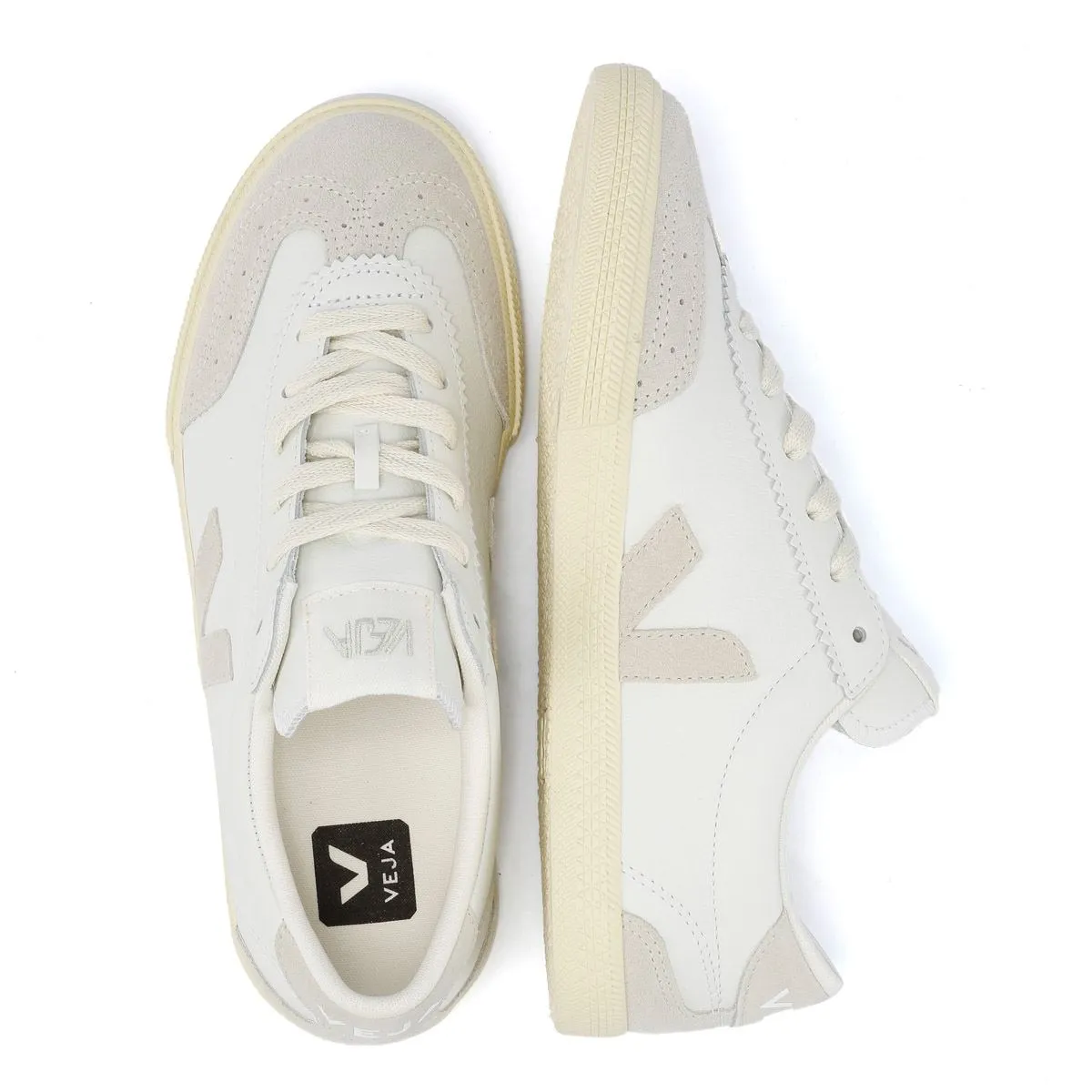 Veja Volley Leather Women's White / Natural Trainers