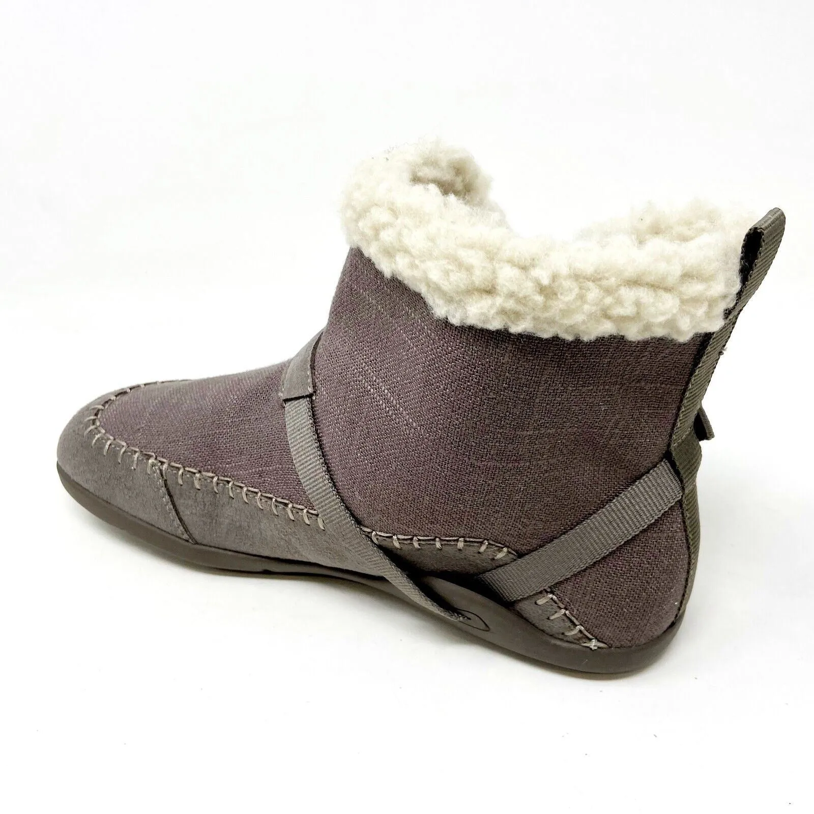 Xero Shoes Ashland Dark Taupe Womens Pull On Faux Fur Boots
